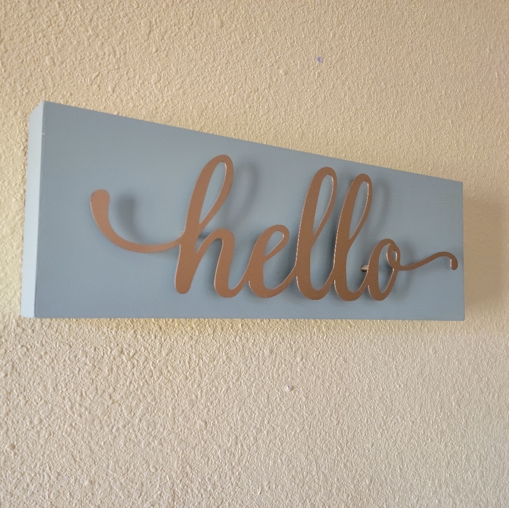 Hello Sign NWT - Picture 2 of 4